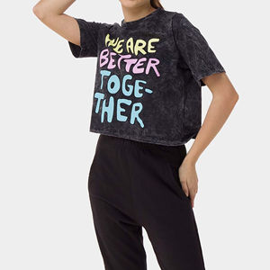 Vente en gros de t-shirts pour femmes en coton bio, style nouveau, séchage rapide, été, logo personnalisé, Fitliv International - Product Image 5