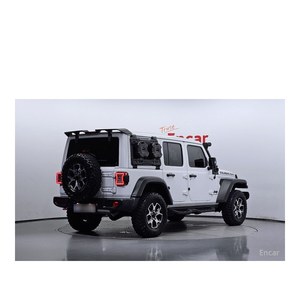 Jeep Wrangler 2.0 Rubicon Power Top de 4 Puertas, Modelo Diciembre 2023, con Caja de Cambios Automática, 18,330 km, Asientos de Tela, Cámara Trasera - Product Image 2