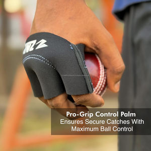 Gants de cricket ZAP Signature, design à demi-doigts, protection de la paume avec coussinets de qualité supérieure, adhérence solide, légers et respirants - Product Image 3