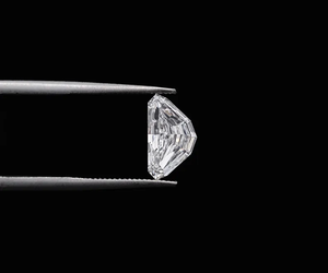 เพชรแล็บโกรว์คู่ 1.95 กะรัต, 8.8 x 5.0 มม., รูปทรงสเต็ปคัทและทริลเลียนคัท, เพชรแล็บโกรว์รูปทรงพิเศษสำหรับขายส่งเครื่องประดับ - Product Image 3