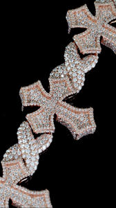 Vana Jewels - Dije de cruz con incrustaciones de moissanita de corte brillante holográfico, chapado en rodio, plata de ley 925, estilo Hip Hop de lujo y con brillo. - Product Image 4