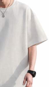 Camiseta Oversize para Hombre, Elegante, Lisa, Personalizable con Diseño Impreso, Venta al Por Mayor, Crea tu Propio Logotipo de Marca OEM - Product Image 3