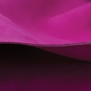 Cuir suédé de vachette fuchsia : Matière première de qualité supérieure pour chaussures, vêtements d'extérieur, vestes et revêtements de meubles - Product Image 2