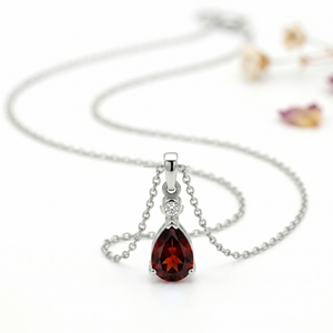 Collar con colgante de granate de enero, colgantes y dijes finos de oro blanco de 14K, forma de pera, rojo real, joyería fina, regalo llamativo - Product Image 1