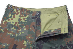 Los pantalones de camuflaje ligeros del uniforme alemán están diseñados para brindar comodidad en climas cálidos, son transpirables y fáciles de usar durante mucho tiempo. - Product Image 5