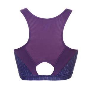 Soutien-gorge de yoga respirant pour femme grande taille avec maintien moyen, logo frontal et design dos nageur - Product Image 6