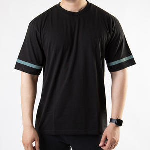 T-shirt uni de qualité supérieure pour homme, 100% coton, col rond classique, manches courtes et tissu doux - Product Image 2