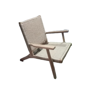 Chaise en osier en rotin pour usage extérieur et intérieur Chaise de salle à manger avec rotin et cadre en bois Meubles de haute qualité - Product Image 1