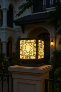 Lámpara de Poste LED de Lujo con Patrón de Ondas, Farol de Acero Negro de 8 Pulgadas para Exteriores, Lámpara de Columna de Entrada con Luz Blanca Cálida - Product Image 3