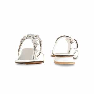 Sandales à talons blanches pour femmes Modèle FN0729 de style Chappal de fantaisie - Product Image 2