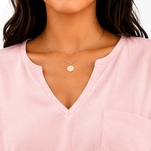 Ensemble 2 pièces pour femmes, manches courtes, coupe ample, au-dessus du genou, haut côtelé à col en V et short, ensemble décontracté pour se détendre et dormir - Product Image 3
