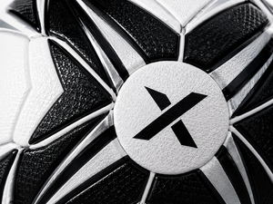Ballons de football X Custom X Premium Design |   Blanc Noir |   Logo X |   Fabricant OEM ODM |   Design haut de gamme |   Qualité supérieure | Durable - Product Image 4