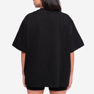 เสื้อยืดโอเวอร์ไซส์คอกลม แขนเสื้อแบบดรอปโชว์เดอร์ สีดำล้วน ผ้าเจอร์ซีย์คอตตอน 100% หนัก 250GSM พิมพ์ลายกราฟิก สำหรับผู้หญิง ขายดี - Product Image 4