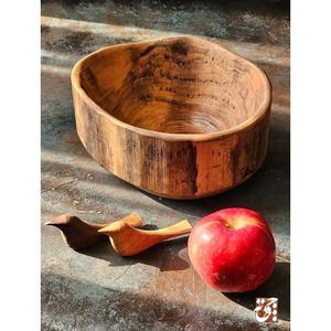 Bol en bois artisanal de luxe pour servir les aliments, artisanat de bambou et de bois de qualité supérieure - Product Image 6