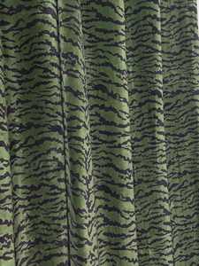 Cortinas de Terciopelo con Estampado de Tigre Verde Esmeralda, Cortinas Maximalistas con Estampado Animal, Decoración de Hogar con Estilo Jungle Glam - Product Image 1