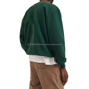 Sweat-shirt à capuche en coton vert foncé avec des patchs déchirés pour hommes, col rond, sweat-shirt court, coupe ample, sweat-shirts pour hommes - Product Image 3