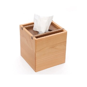 Boîte à mouchoirs en bois en forme de cube avec finition polie, distributeur de serviettes rustique fait à la main pour la décoration de la maison, du bureau et des restaurants - Product Image 5
