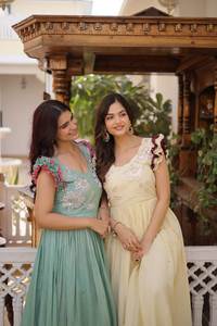 Robe Anarkali / Salwar Suit / Ensemble Kurti en coton 100% pur, manches fantaisie, longueur au sol, style moderne, magnifique, à vendre - Product Image 6