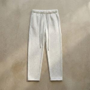 Pantalon de survêtement en coton pour homme de qualité supérieure, idéal pour l'entraînement et le fitness, en molleton bouclette, décontracté, style cargo - Product Image 1