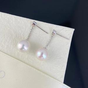 Boucles d'oreilles en argent S925 avec perles d'eau douce pour femmes, perles rondes simples et brillantes, accessoires en perles naturelles, design de bijoux de niche - Product Image 3