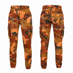 Pantalon cargo camouflage imperméable à taille haute, coupe droite, en polaire softshell personnalisé, avec logo sur mesure pour l'extérieur - Product Image 5