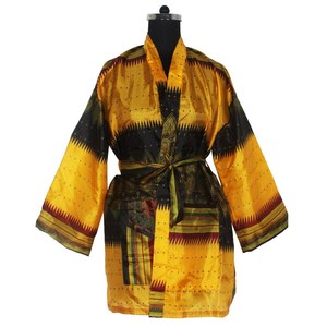 KS007 Kimono Vintage de Seda con Manga Corta, Estilo Sari, Vestido Corto Bohemio, Kimono Vintage, Vestido Corto de Dama de Honor, Estilo Bohemio - Product Image 1