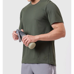 เสื้อยืดคอกลมผ้าฝ้ายทรงปกติสำหรับผู้ชายสีขาวล้วน น้ำหนัก 180 กรัม แต่งขอบตัดสี แห้งเร็ว ระบายอากาศได้ดี รับผลิตตามสั่งขายส่ง - Product Image 1