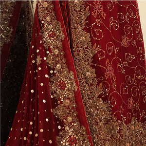 Lehenga de soirée pour femme, moderne et attrayant, en tissu satiné de mariée, avec motif cristal brodé, respirant, grande taille, longueur ras du sol - Product Image 3
