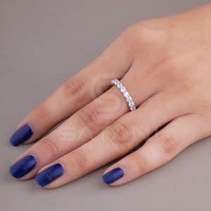 Anillo de Boda de Perfil Bajo con Moissanita de Corte Redondo de 1.80CT, Chapado en Oro Sólido de 14K y 3MM, para Damas de Honor - Product Image 1