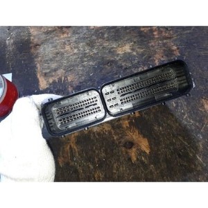 ECUs y Módulos de Computación Usados para Golf 06F906056CR - Product Image 3