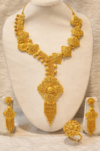African Dubai Vintage Style Alloy 24K Gold Plated Zircon Women's Jewelry Set for Engagement Weddings and Parties - Product Image 5