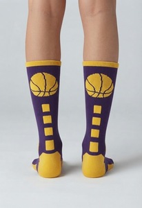 Calcetines Deportivos de Baloncesto con Amortiguación, Tejido Transpirable y Soporte de Arco para Entrenamiento en Cancha - Product Image 3