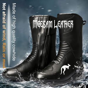 รองเท้าบูทหนังสำหรับขี่มอเตอร์ไซค์ดีไซน์ล่าสุด โดดเด่นไม่ซ้ำใคร สำหรับผู้ชาย คุณภาพพรีเมียม บุผ้าตาข่าย ระบายอากาศ สไตล์นักแข่ง สีขาว - Product Image 1