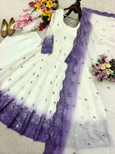 Vestido de georgette con bordado de diseño y trabajo de espejo real, con falda y dupatta, completamente cosido y listo para usar. - Product Image 5