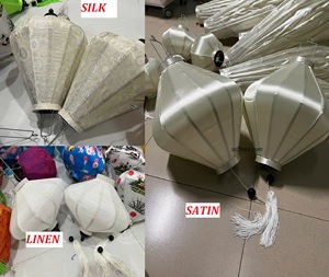 Lanterne en bambou du Vietnam de couleur blanche pour la décoration de mariage, lanterne en soie de taille standard, décoration de restaurant, lanterne de Hoi An - Product Image 6