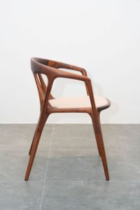 Chaise de salle à manger en bois de noyer de luxe, design italien, siège rembourré en cuir pour la maison, le restaurant, l'hôtel, OEM ODM PISANO - Product Image 4
