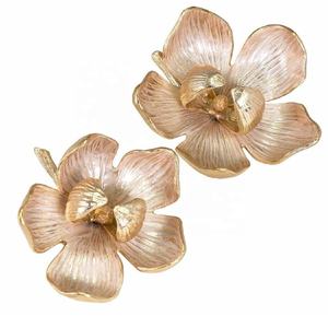Hot Selling Modern Design Floral Aluminium Sculpture Ornament Large Size Home <b>Office</b> Living Room <b>Decorative</b> <b>Accessory</b> - Product Image 1