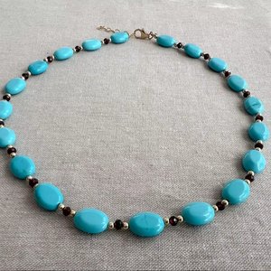 Collier en perles de turquoise naturelle et de grenat pour unisexe |   Bijoux en pierre précieuse turquoise véritable |   Fermoir plaqué or |   Party Vintage - Product Image 1
