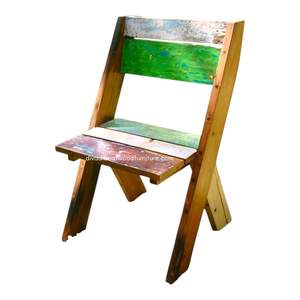 Silla Artesanal con Madera de Barco Reciclada en Color Natural para Interiores y Exteriores, Muebles Desmontables - Product Image 1