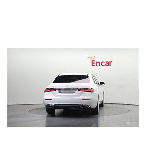 Mercedes-Benz Classe E E250 Exclusive 2023, 14 055 km, Volant à Gauche, Boîte Automatique, Sièges en Cuir, Caméra Arrière - Product Image 4