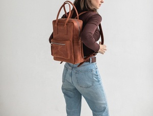 Sac à dos en cuir écologique spacieux pour femme, idéal pour l'extérieur, pour ordinateur portable, prix direct usine, sacs à dos en cuir fins - Product Image 2