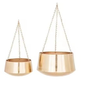 Pots de fleurs suspendus en métal à prix avantageux, pots modernes pour une utilisation en intérieur et en extérieur - Product Image 3