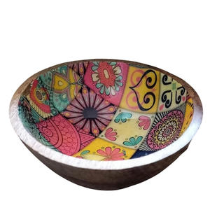 Bol à fruits classique en bois noir avec base en bois, écologique, pour la décoration de la maison et la présentation de collations - Product Image 2