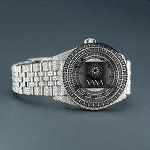 นาฬิกาข้อมือควอตซ์ทรง Tonneau ประดับเพชรเต็มเรือน VANA JEWELS สำหรับผู้ชาย ขนาด 42 มม. ตัวเรือนสแตนเลสสตีล ดีไซน์หรูหราทันสมัย - Product Image 4