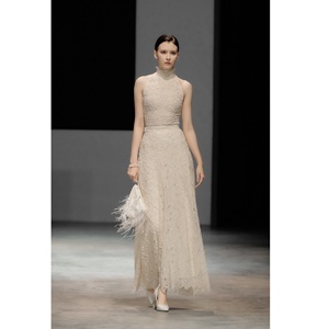 Vestidos Largos Más Vendidos para Mujer, el Mejor Vestido Largo con Cuello Halter LILIAN, 550 gramos, Apliques de Encaje, Cristal, 150 cm, Vestidos Casuales - Product Image 6