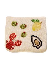 Bolso Mini con Cremallera y Bordado de Moda con la Palabra 'MOM' en Dorado, Diseño Único y Moderno de la India - Product Image 5