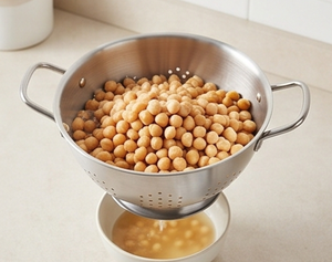 Stainless Steel Colander With Handles And Stand Durable Kitchen Strainer For Fruits <b>Vegetables</b> Elegant Kitchenware Essentials - Product Image 3