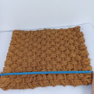 Tapis pour chien en fibre de coco, couleur unie, durable, fait main, accessoire pour animaux de compagnie, utilisable toute l'année, fabriqué au Vietnam - Product Image 5