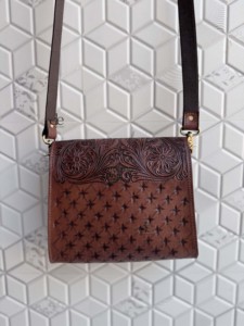 Sac à main en cuir Offre Spéciale sac à bandoulière en cuir usiné à la main Gypsy Boho nouveauté sacs faits à la main occidentaux élégants multi-usages - Product Image 3