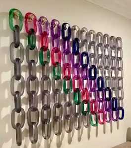 Escultura Artística de Resina con Eslabones de Cadena para Decoración de Pared en Verde Claro, Rosa, Morado, Azul y Gris para Decoración del Hogar - Product Image 5